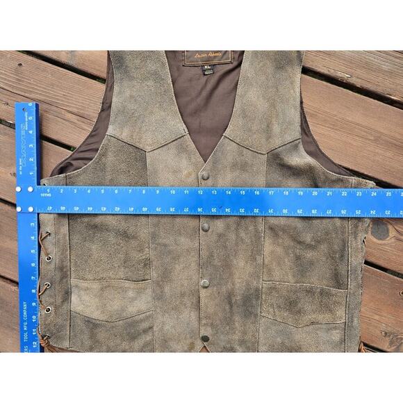 Vintage Unik Leather Apparel Tan Brown Distressed Western Biker Vest Men's XL - Picture 7 of 8